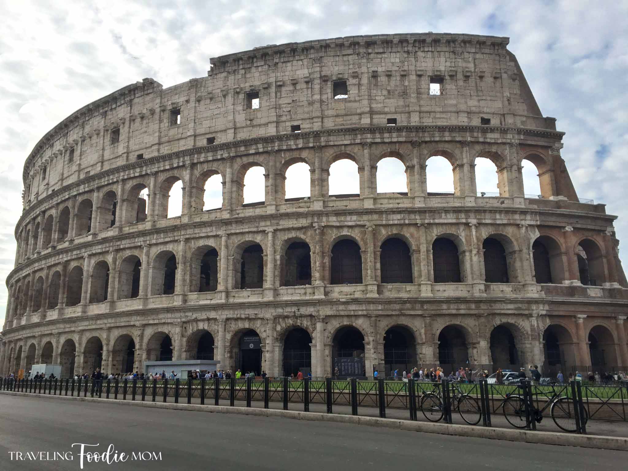 rome italy colosseum 15 day italy itinerary