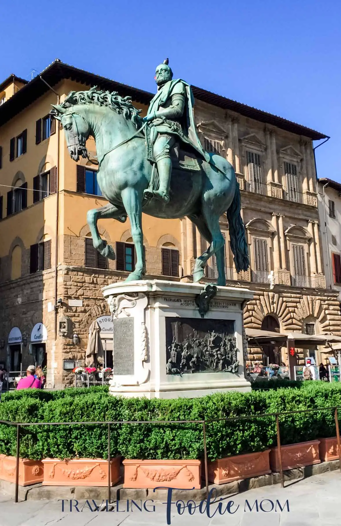 florence italy piazza walking around