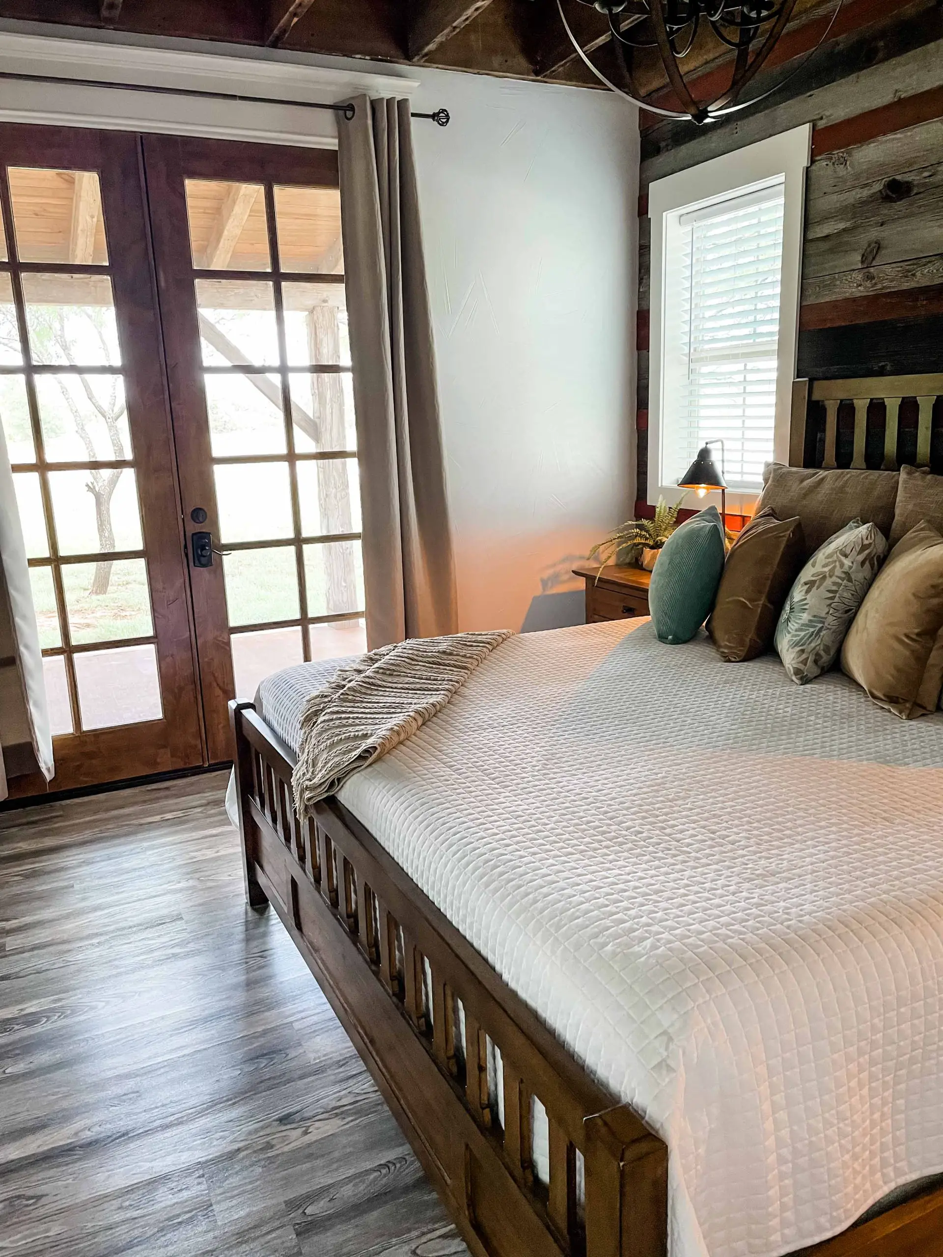 waco texas places to stay cute cottage