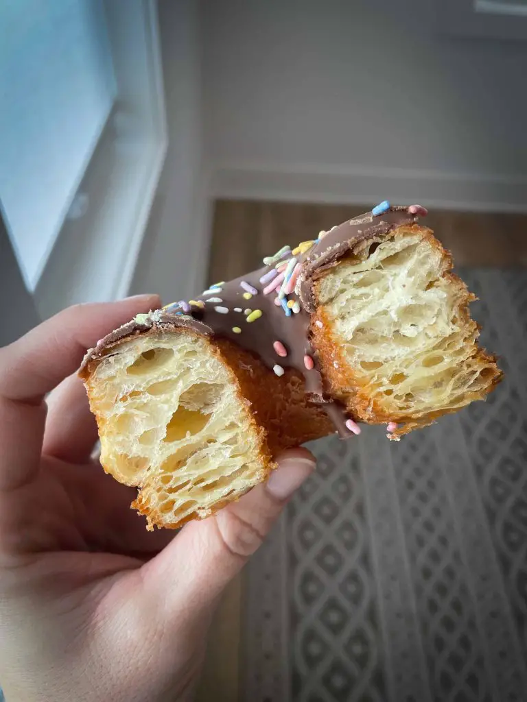places to eat in east nashville five daughters bakery 100 layer donut cronut