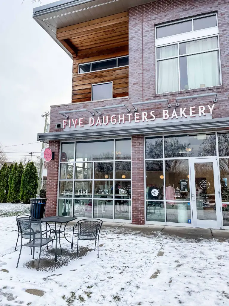 places to eat in east nashville five daughters bakery east nash location